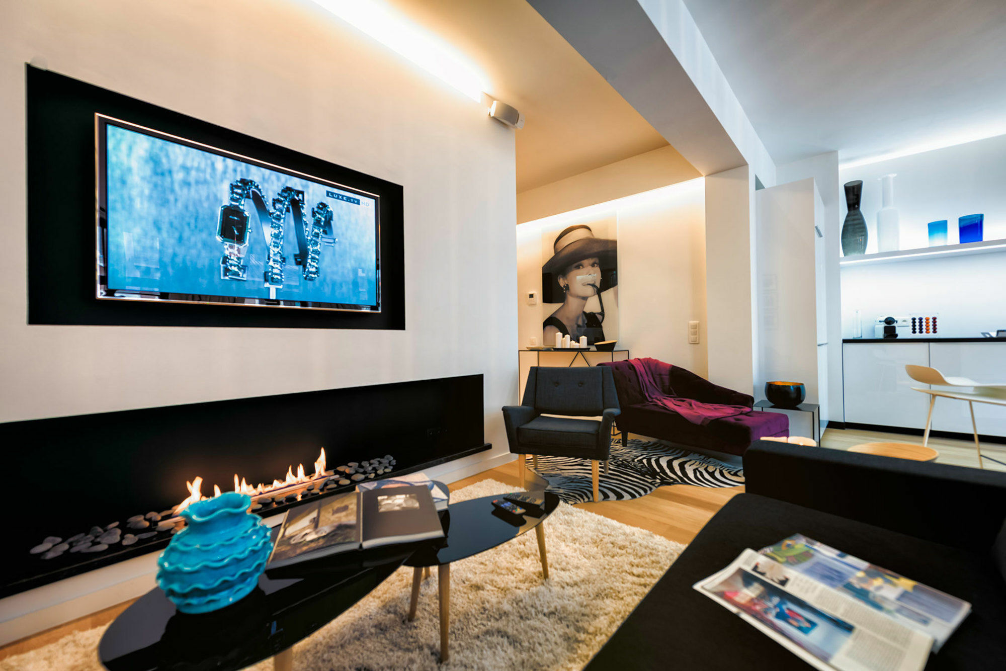Charles Home - Grand Place Aparthotel Брюссель Экстерьер фото