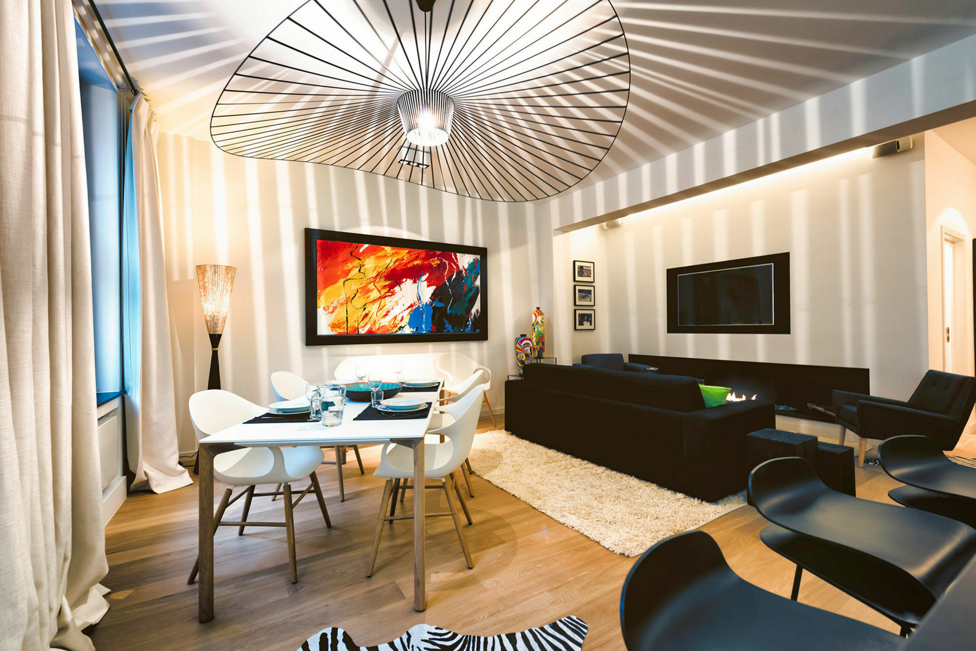 Charles Home - Grand Place Aparthotel Брюссель Экстерьер фото