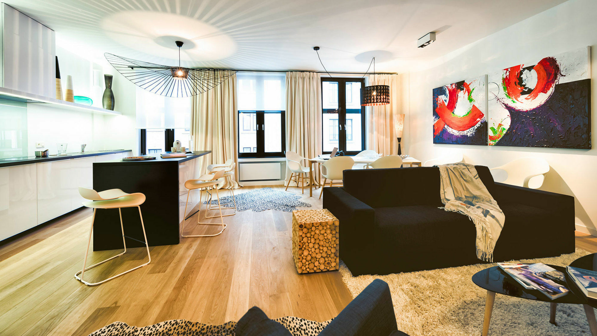 Charles Home - Grand Place Aparthotel Брюссель Экстерьер фото