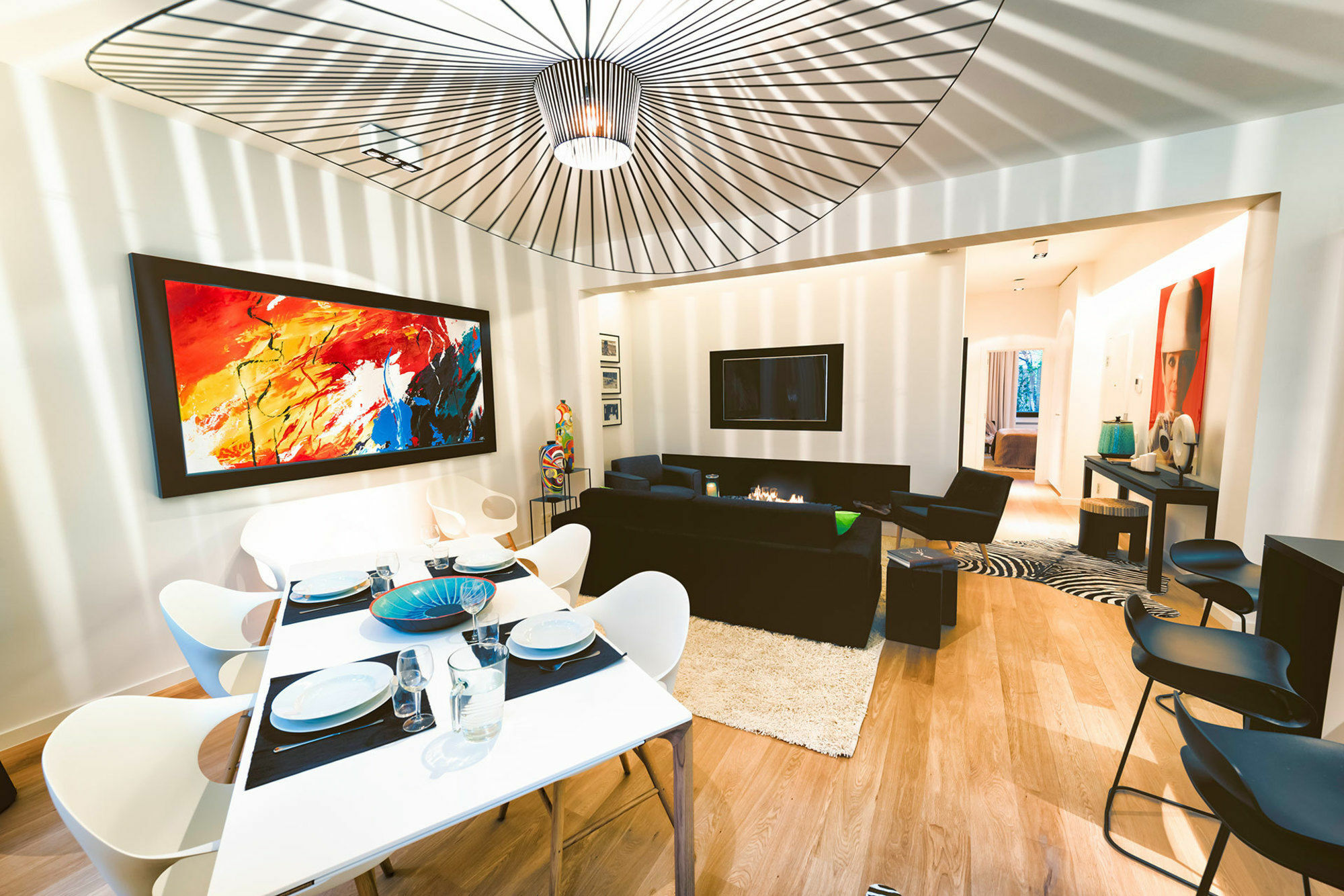 Charles Home - Grand Place Aparthotel Брюссель Экстерьер фото