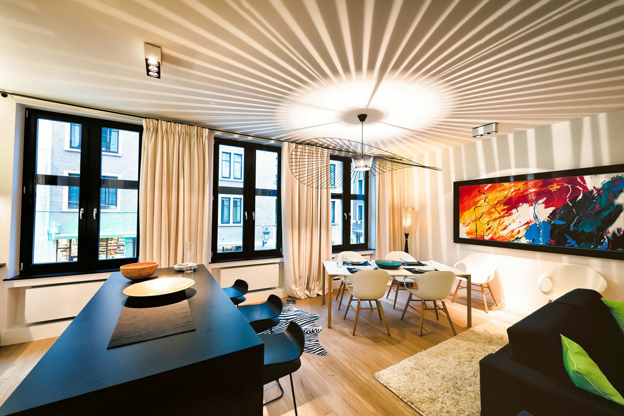 Charles Home - Grand Place Aparthotel Брюссель Экстерьер фото